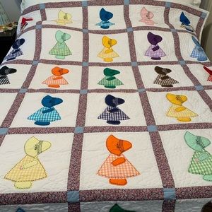 Vintage Bonnet Girls Hand Stitched Quilt 76 by 88 inches Multi Color Odor Free